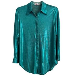 Krush Size Medium Polyester/Spandex Green Shimmer Long Sleeve Button Down Shirt